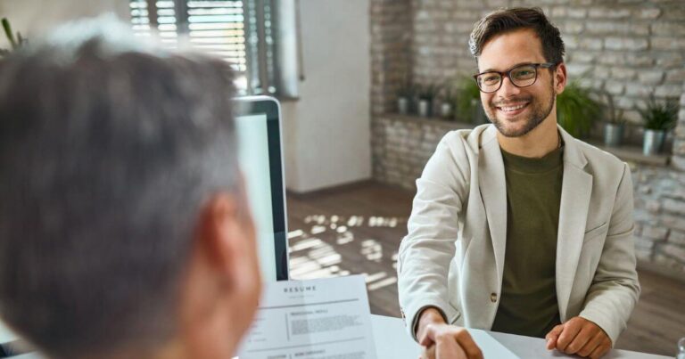 Contratar un headhunter